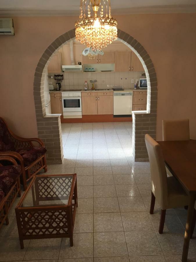Stella Apartman Дебрецен Экстерьер фото